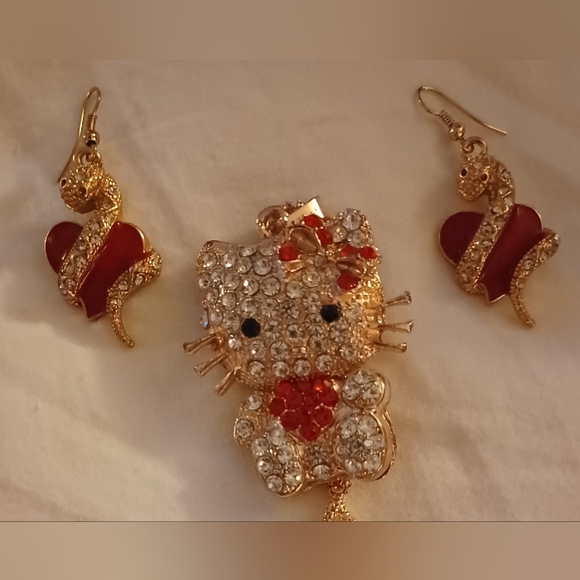 New Golden Crystal Bow Heart Kitty Necklace+Red Heart Wrapped Snake Earrings Set - Picture 1 of 15